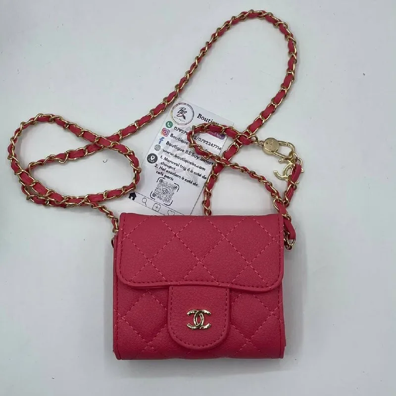 Porte-monnaie Channel carré matelassé avec chaîne rose fushia — Boutique BS
